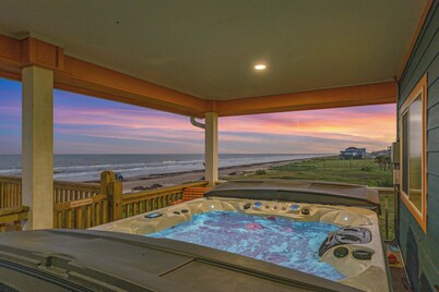 Front Row Pool - chilled & heated - hot tub- beachfront 