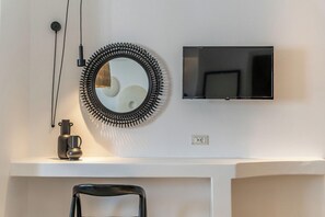 Room - Arotron Santorini (Santorini)