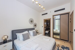 1 chambre, fer et planche à repasser, accès au Wi-Fi (inclus)