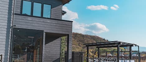 Fachada da propriedade