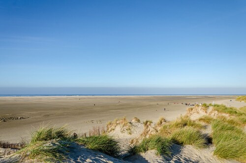 Holiday Home 'Ferienhaus Inselkate' with Private Terrace, Private Garden and Wi-Fi