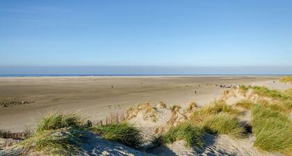 Holiday Home 'Ferienhaus Inselkate' with Private Terrace, Private Garden and Wi-Fi