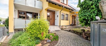 Apartment 'Casa Mia' with Private Terrace, Private Garden and Wi-Fi