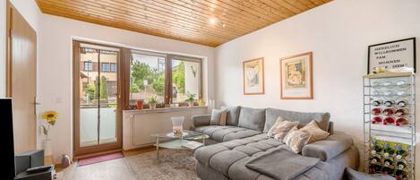 TV, DVD player, stereo