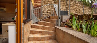 Apartment 'Casa Mia 2' with Private Garden and Wi-Fi