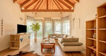 Apartment 'Haus Emanuel' with Balcony and Wi-Fi