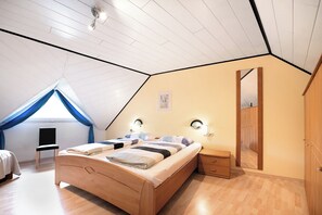 1 quarto, ferros/tábuas de passar roupa, Wi-Fi de cortesia