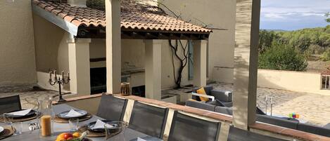 Restauration extérieure