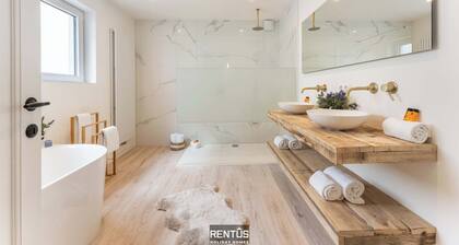 Casa Diva – renovated house for 12 in Blankenberge