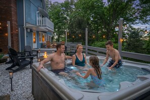 Terrace/patio - 25 Min to Asheville ~ Game Room, Fire Pit, Hot Tub (Arden)