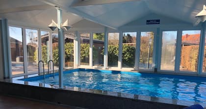 Fewo Heimathafen, Burhave - Tolle Familienunterkunft, mit Pool und Sauna