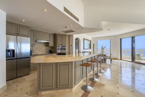 Fridge, microwave, stovetop, dishwasher - Casa Dos Soles | 3 Bed, 3 Bath (Cabo San Lucas)