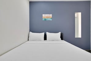 Habitación Deluxe, vista a la ciudad | 1 habitación, camas extra, wifi gratis y ropa de cama 