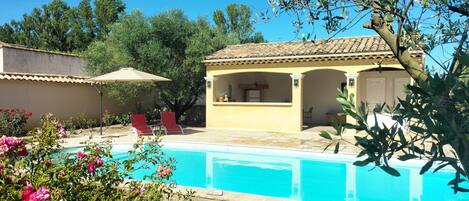 Alberca al aire libre