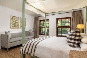 Casa familiar, 4 habitaciones, vista al jardín | Cortinas blackout, tabla de planchar con plancha y wifi gratis 