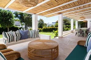 Family House, 4 Bedrooms, Garden View | Living area | 40-cm Smart TV with digital channels, streaming services, printers - Noordhoek Village Hotel (Cape Town)