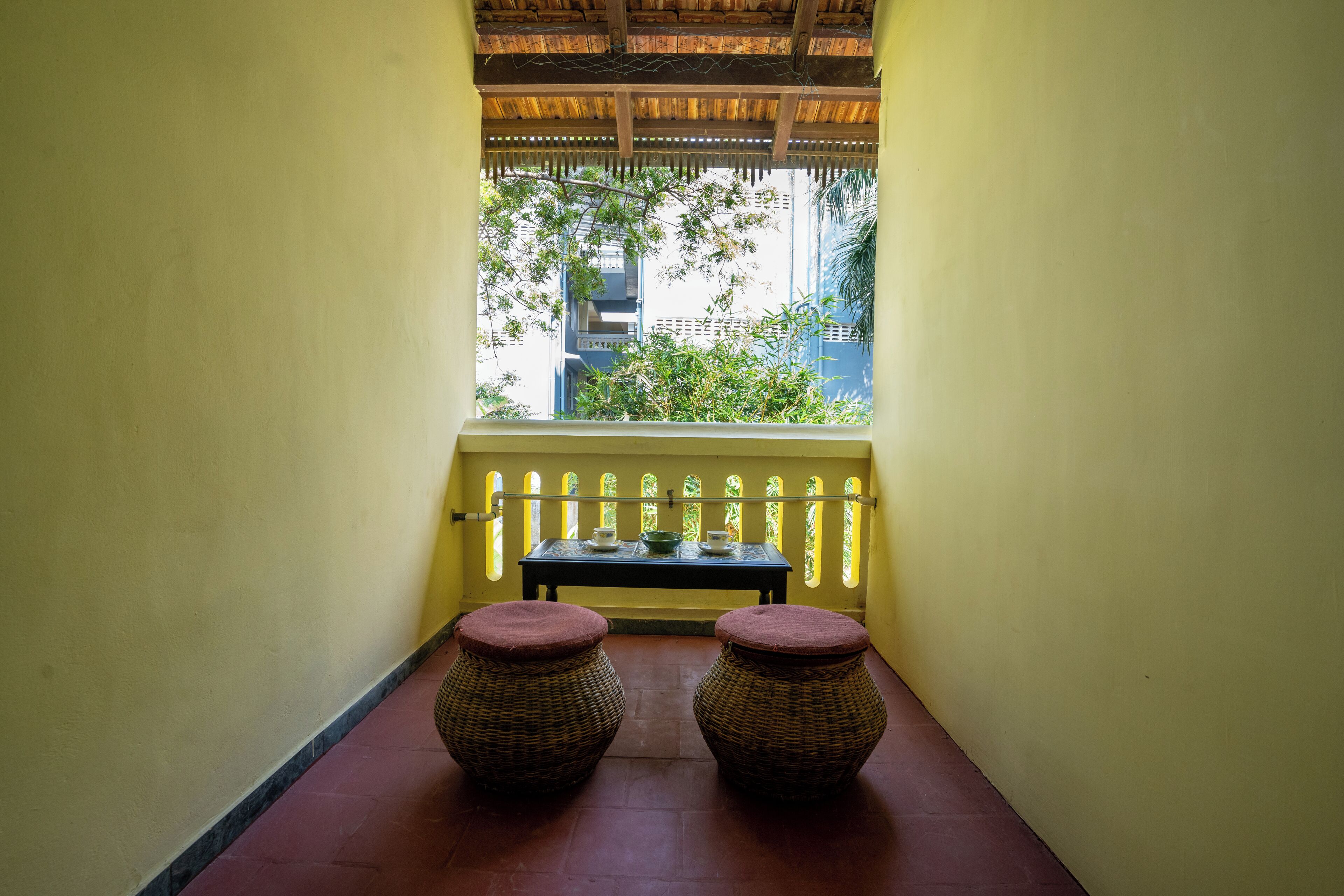 Family Room | Balcony