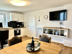 Frigorífic, forn, placa de cuina i rentaplats
