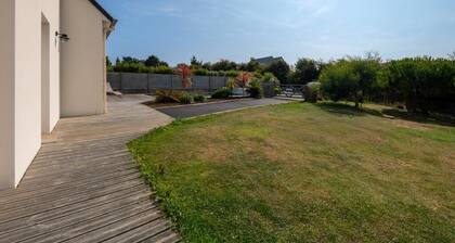 Villa Avec Piscine et Sauna Proche de la mer