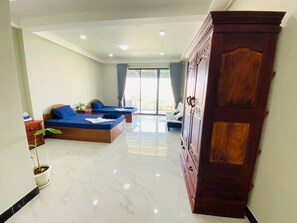 Living area - Home a way from home, where the social environment meets, fresh air, good food,. (Pochentong)