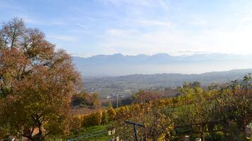 Vue depuis lâhĂ©bergement