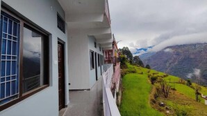 Front of property - The Tattva A boutique hotel by Dharohar (Joshimath)
