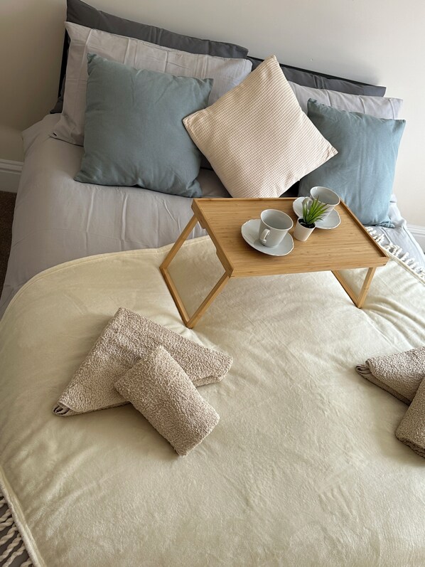 2 Schlafzimmer, Zimmersafe, Bügeleisen/Bügelbrett, Reisekinderbett