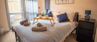 Two-bedroom Apartament Central Eastbourne, Garden, Contractors Welcome 