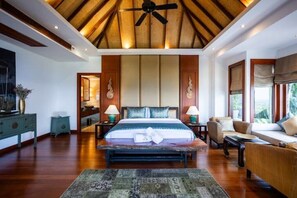 9 habitaciones y caja de seguridad en la habitación 