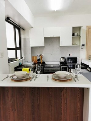 Business Apartment | Private kitchen - Lux Suites Enkang Apartments Ngong Road (Nairobi)