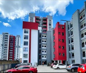 Exterior - Lux Suites Enkang Apartments Ngong Road (Nairobi)