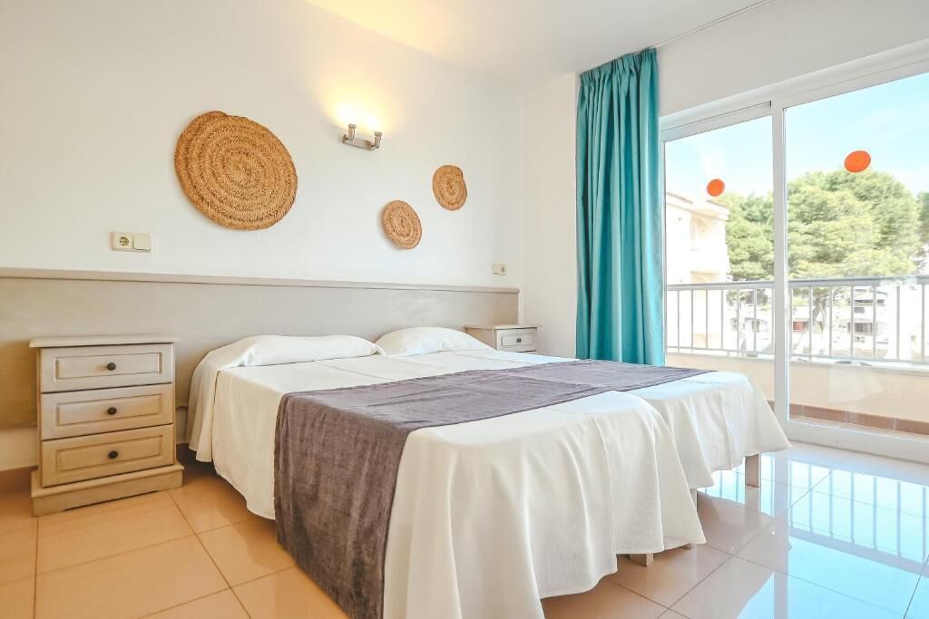 Photo - Hotel LLITERAS