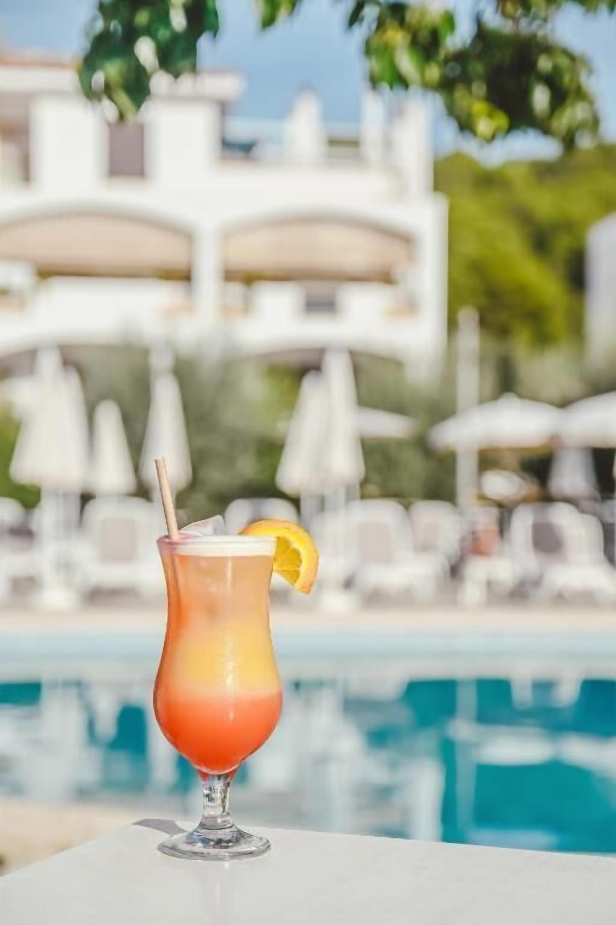 Photo - Hotel LLITERAS