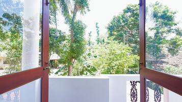Budget Double Room | Terrace/patio