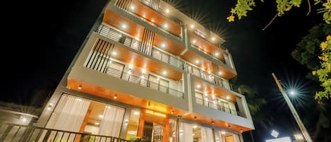 Fachada de la propiedad