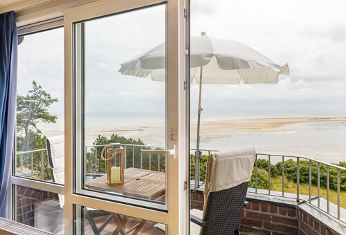 Steuerbord: tolle Wohnung mit traumhaftem Meerblick auf die Nordsee vor Amrum