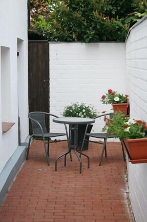 Outdoor dining - Appartement Hexenhäuschen, 1-3 Pers (Haltern am See)