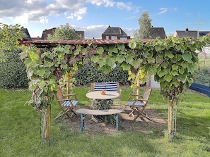 Outdoor dining - Ferienwohnung Milano, 1-6 Pers (Haltern am See)