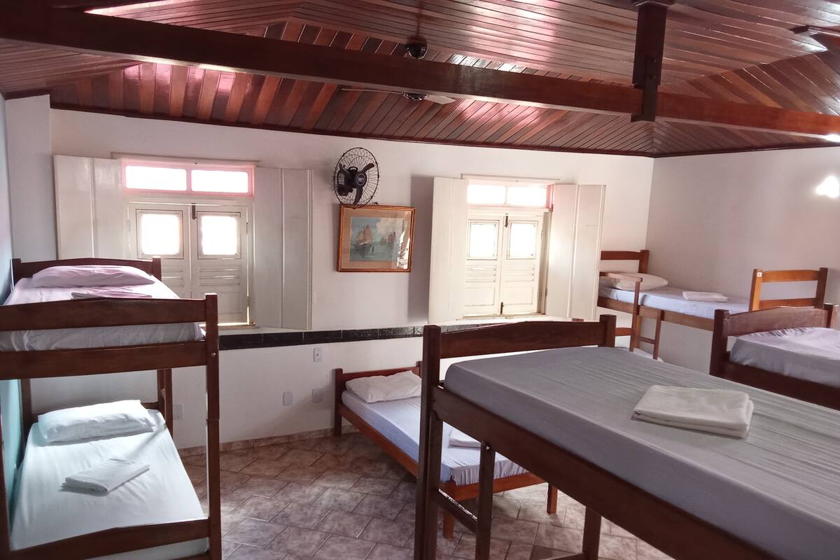 Basic Shared Dormitory | Free WiFi
