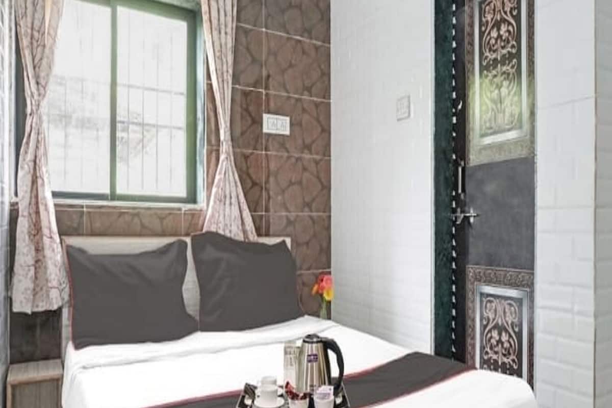 Standard Room | Premium bedding, in-room safe, free WiFi, bed sheets