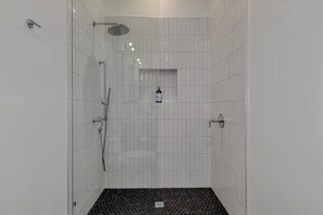 Hiustenkuivaaja