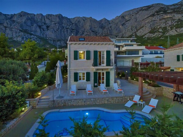 Exterior - Villa Marko with pool (Makarska)