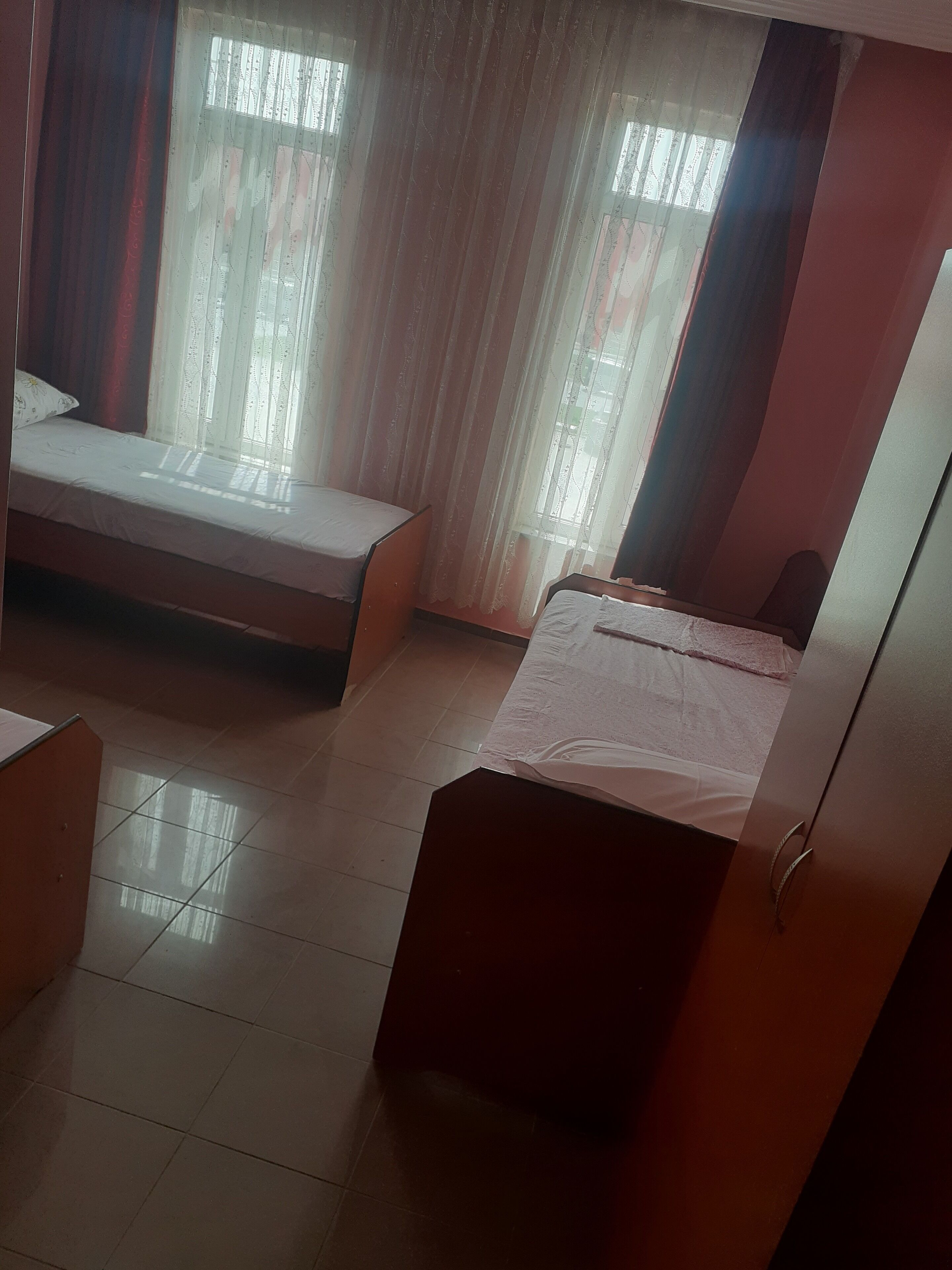 In-room safe, iron/ironing board, free WiFi, wheelchair access