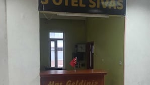 Reception - S OTEL SİVAS (Sivas)