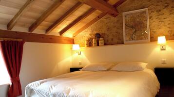 6 chambres, Wi-Fi, draps fournis