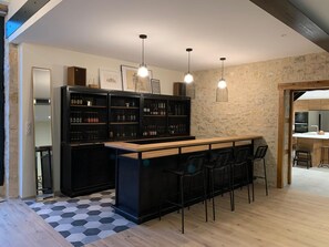 Bar (på overnatningsstedet)
