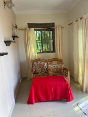Bed sheets - Pearl Gardens Beach Resort Kalangala (Bugala Island)