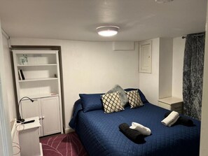 1 quarto, ferros/tábuas de passar roupa, Wi-Fi, roupa de cama