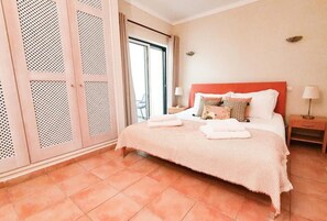 2 Schlafzimmer