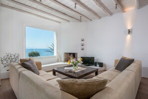 TV connectée, cheminée